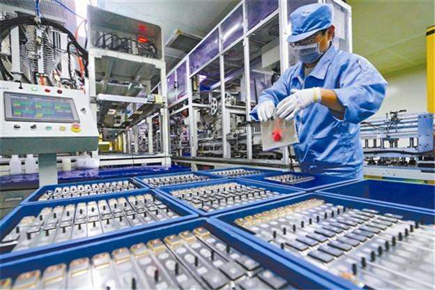 擬投資15億元建設(shè)硅碳負極、添加劑等鋰電材料項目